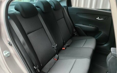 KIA Rio IV, 2021 год, 1 780 000 рублей, 9 фотография