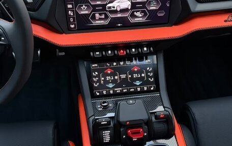 Lamborghini Urus I, 2025 год, 36 648 084 рублей, 11 фотография