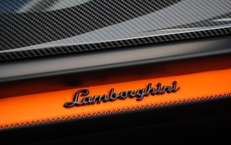 Lamborghini Urus I, 2025 год, 36 648 084 рублей, 10 фотография