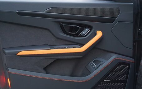 Lamborghini Urus I, 2025 год, 36 648 084 рублей, 18 фотография