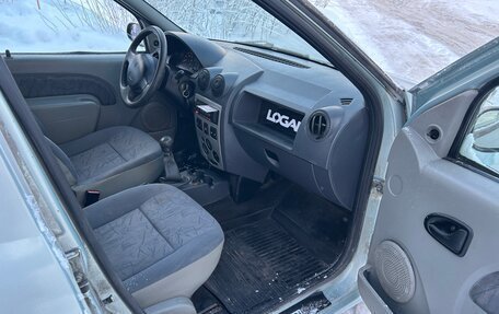 Renault Logan I, 2005 год, 260 000 рублей, 6 фотография