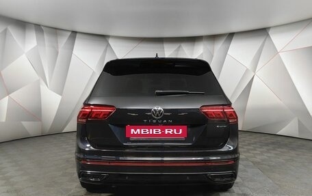 Volkswagen Tiguan II, 2021 год, 3 749 000 рублей, 8 фотография
