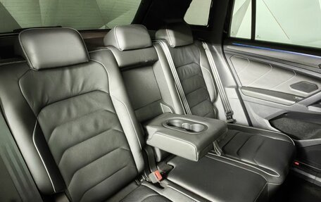 Volkswagen Tiguan II, 2021 год, 3 749 000 рублей, 17 фотография