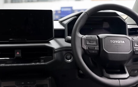 Toyota Hilux, 2026 год, 6 199 000 рублей, 7 фотография