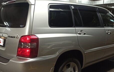 Toyota Kluger I, 2003 год, 1 300 000 рублей, 2 фотография