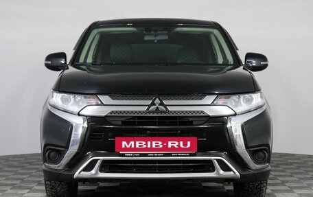 Mitsubishi Outlander III рестайлинг 3, 2021 год, 2 399 000 рублей, 2 фотография