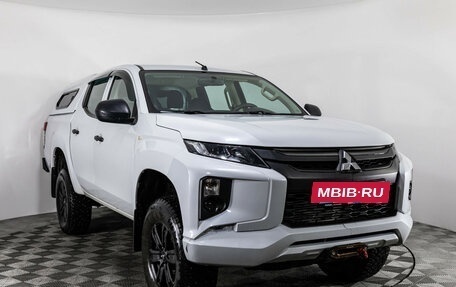 Mitsubishi L200 IV рестайлинг, 2019 год, 2 049 000 рублей, 3 фотография