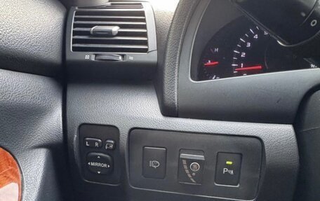 Toyota Camry, 2010 год, 1 200 000 рублей, 8 фотография