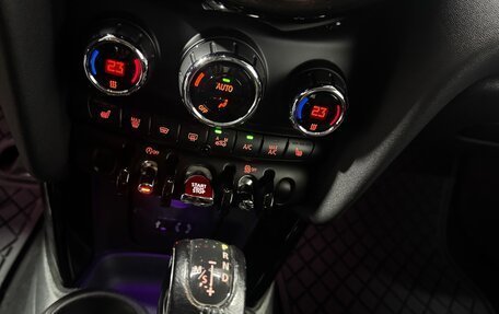 MINI Hatch, 2015 год, 1 750 000 рублей, 8 фотография