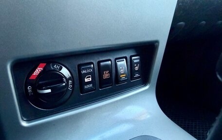 Nissan Pathfinder, 2007 год, 1 175 000 рублей, 23 фотография