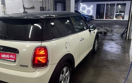 MINI Hatch, 2015 год, 1 750 000 рублей, 4 фотография