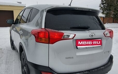 Toyota RAV4, 2013 год, 1 620 000 рублей, 3 фотография