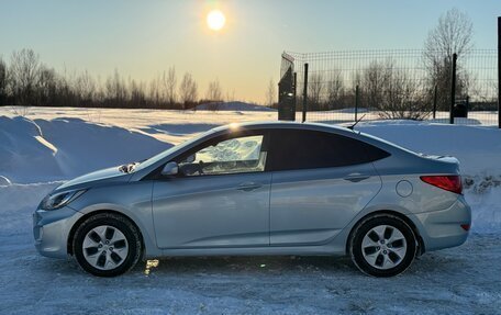 Hyundai Solaris II рестайлинг, 2011 год, 580 000 рублей, 6 фотография