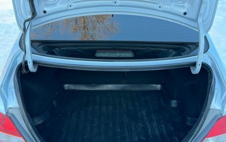 Hyundai Solaris II рестайлинг, 2011 год, 580 000 рублей, 19 фотография