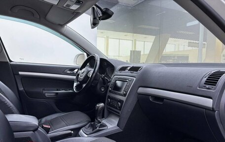 Skoda Octavia, 2012 год, 900 000 рублей, 13 фотография