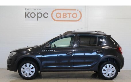 Renault Sandero II рестайлинг, 2016 год, 855 000 рублей, 2 фотография