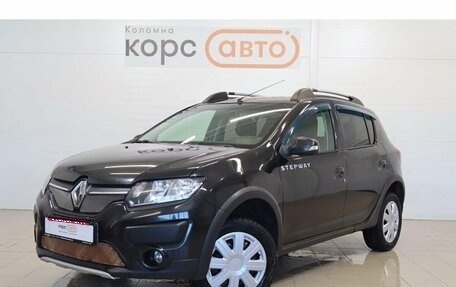 Renault Sandero II рестайлинг, 2016 год, 855 000 рублей, 1 фотография