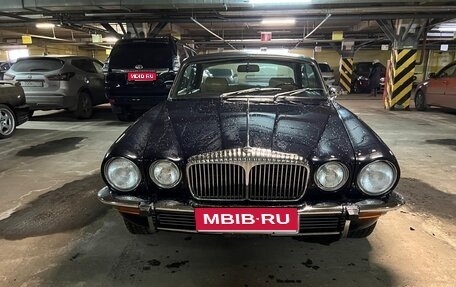 Jaguar XJ III (X350), 1976 год, 9 500 000 рублей, 1 фотография
