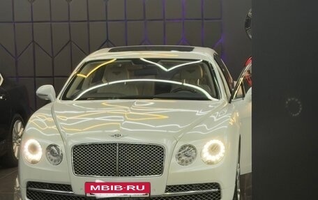 Bentley Flying Spur II, 2014 год, 6 000 000 рублей, 10 фотография