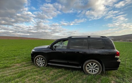 Toyota Land Cruiser 200, 2015 год, 5 500 000 рублей, 2 фотография