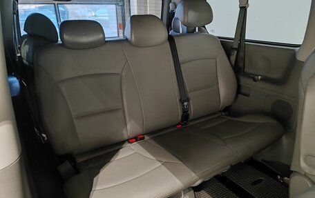 Hyundai Grand Starex Grand Starex I рестайлинг 2, 2019 год, 3 600 000 рублей, 11 фотография