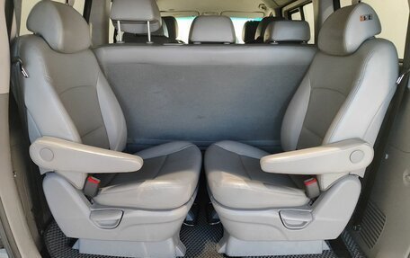 Hyundai Grand Starex Grand Starex I рестайлинг 2, 2019 год, 3 600 000 рублей, 14 фотография