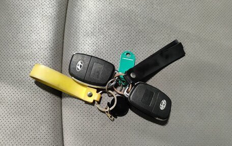 Hyundai Grand Starex Grand Starex I рестайлинг 2, 2019 год, 3 600 000 рублей, 17 фотография