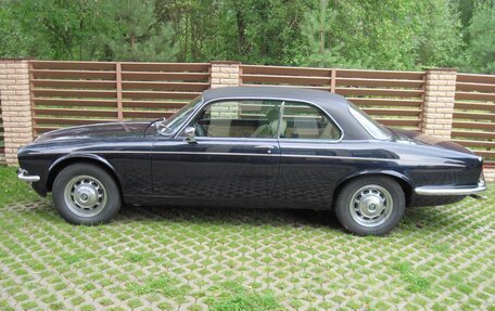 Jaguar XJ III (X350), 1976 год, 9 500 000 рублей, 4 фотография