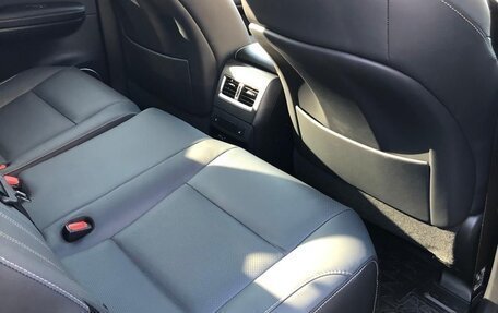 Lexus RX IV рестайлинг, 2019 год, 5 000 000 рублей, 15 фотография