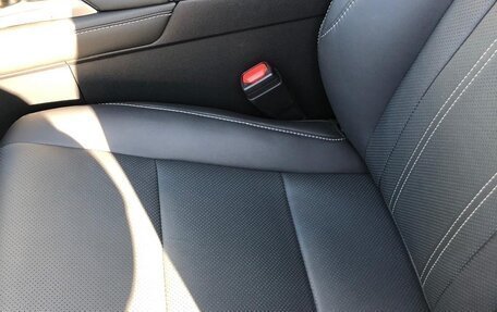 Lexus RX IV рестайлинг, 2019 год, 5 000 000 рублей, 13 фотография