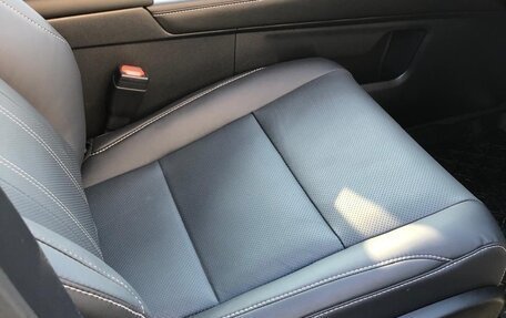 Lexus RX IV рестайлинг, 2019 год, 5 000 000 рублей, 23 фотография