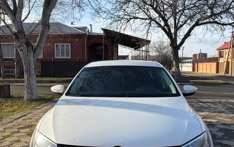 Volkswagen Jetta VI, 2011 год, 830 000 рублей, 3 фотография