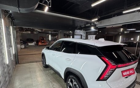 Geely Atlas, 2024 год, 2 400 000 рублей, 2 фотография