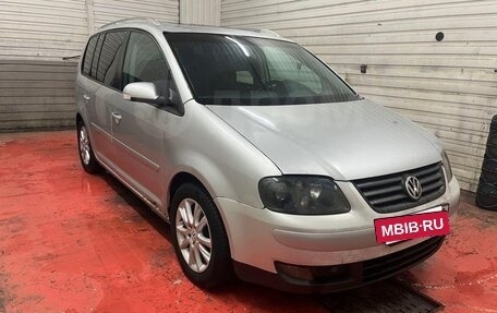 Volkswagen Touran III, 2003 год, 430 000 рублей, 8 фотография