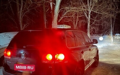 Volkswagen Touareg III, 2003 год, 715 000 рублей, 12 фотография