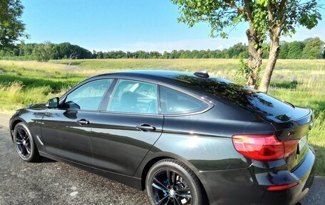 BMW 3 серия, 2018 год, 2 470 000 рублей, 14 фотография