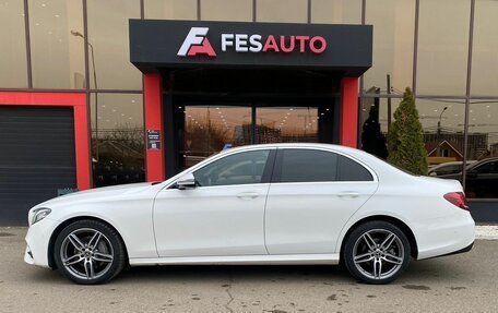 Mercedes-Benz E-Класс, 2020 год, 3 350 000 рублей, 8 фотография