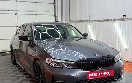 BMW 3 серия, 2019 год, 4 200 000 рублей, 2 фотография