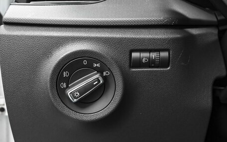 Skoda Rapid II, 2021 год, 1 770 000 рублей, 16 фотография