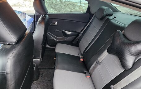 KIA Rio III рестайлинг, 2013 год, 800 000 рублей, 10 фотография