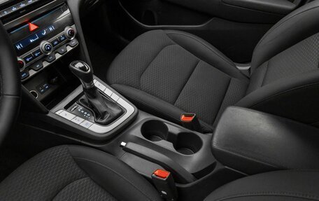 Hyundai Elantra VI рестайлинг, 2019 год, 1 770 000 рублей, 17 фотография