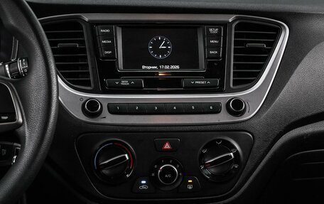 Hyundai Solaris II рестайлинг, 2018 год, 1 249 000 рублей, 20 фотография