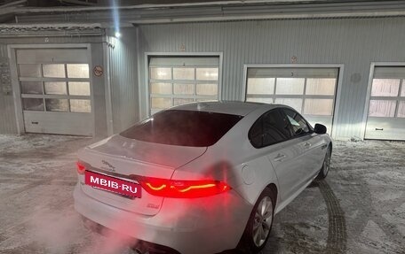 Jaguar XF II, 2018 год, 2 680 000 рублей, 3 фотография