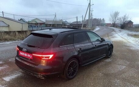 Audi A4, 2018 год, 2 250 000 рублей, 4 фотография