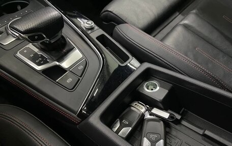 Audi A4, 2018 год, 2 250 000 рублей, 7 фотография