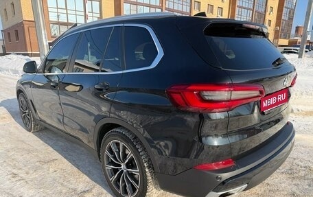 BMW X5, 2019 год, 6 850 000 рублей, 4 фотография