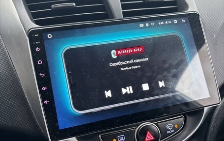 Hyundai Solaris II рестайлинг, 2014 год, 745 000 рублей, 5 фотография