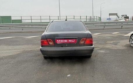 Mercedes-Benz E-Класс, 1996 год, 395 000 рублей, 11 фотография