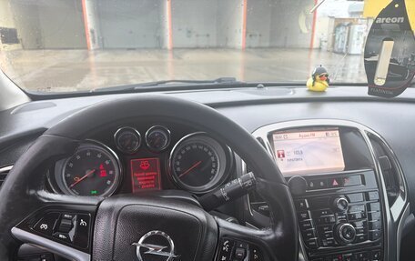 Opel Astra J, 2011 год, 700 000 рублей, 14 фотография