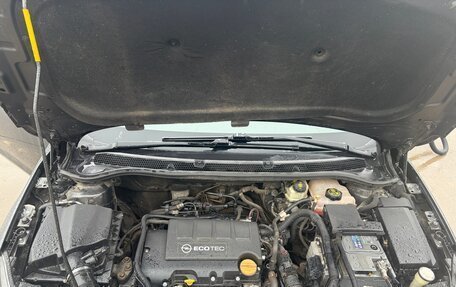 Opel Astra J, 2011 год, 700 000 рублей, 15 фотография